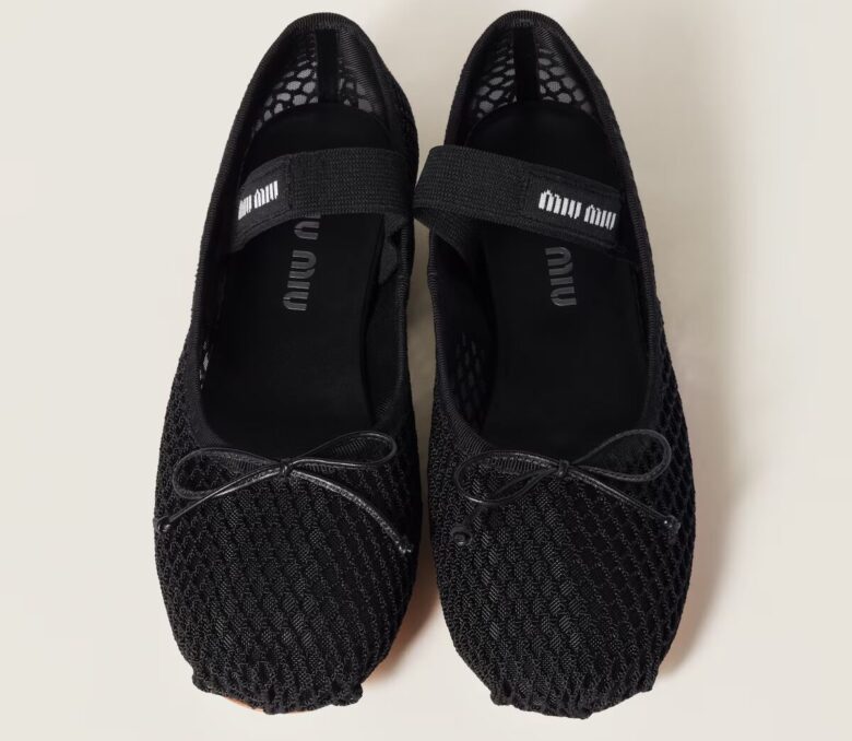 ballerine in rete Miu Miu