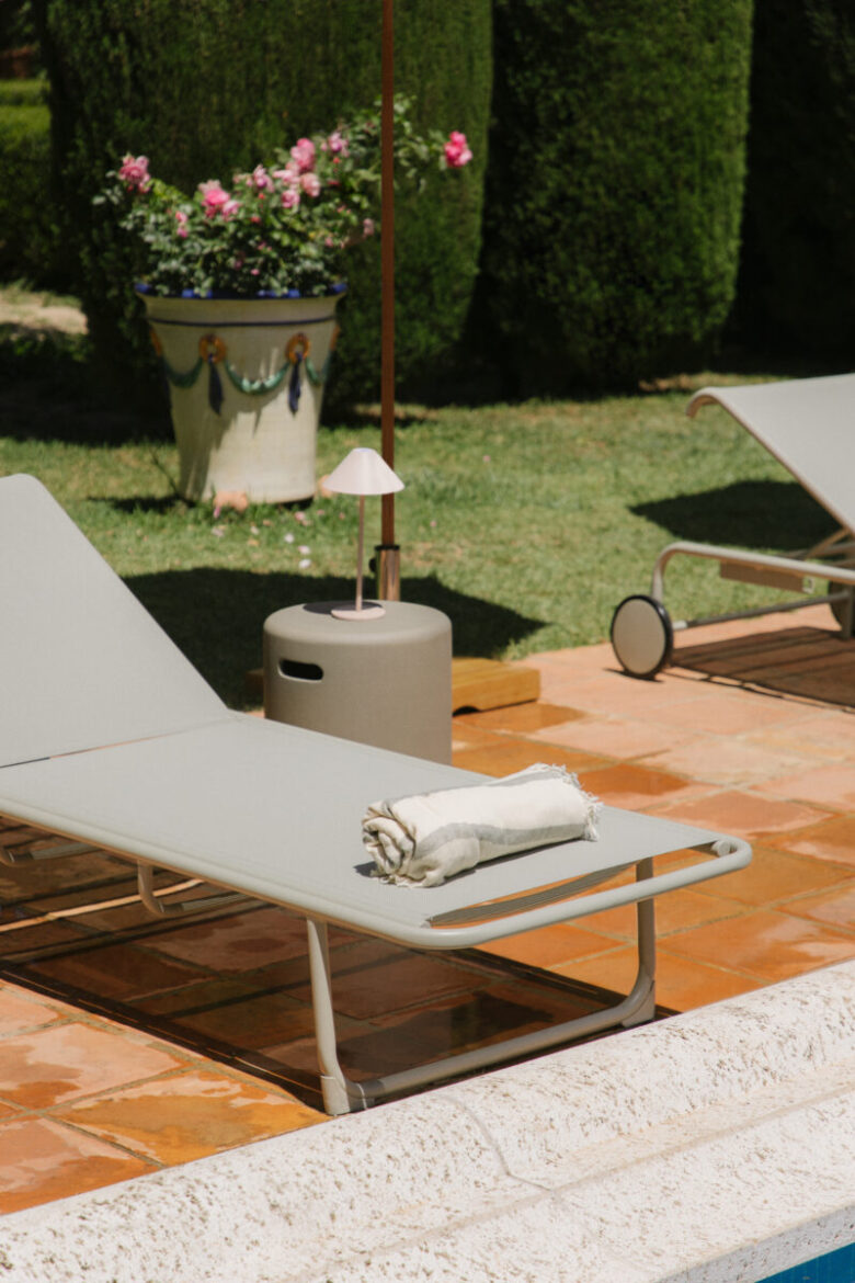 poolside-paradise-sklum-2