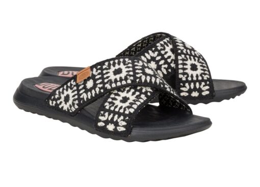 Le Christi slide cottage crochet Hey Dude sono le ciabatte del secolo!