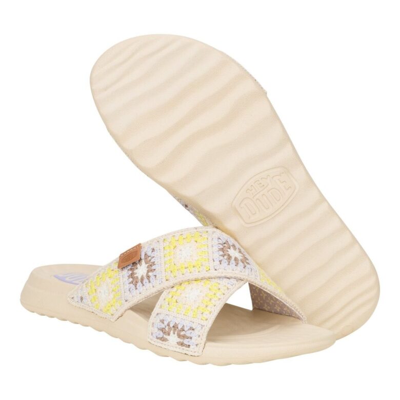 Christi slide cottage crochet Hey Dude