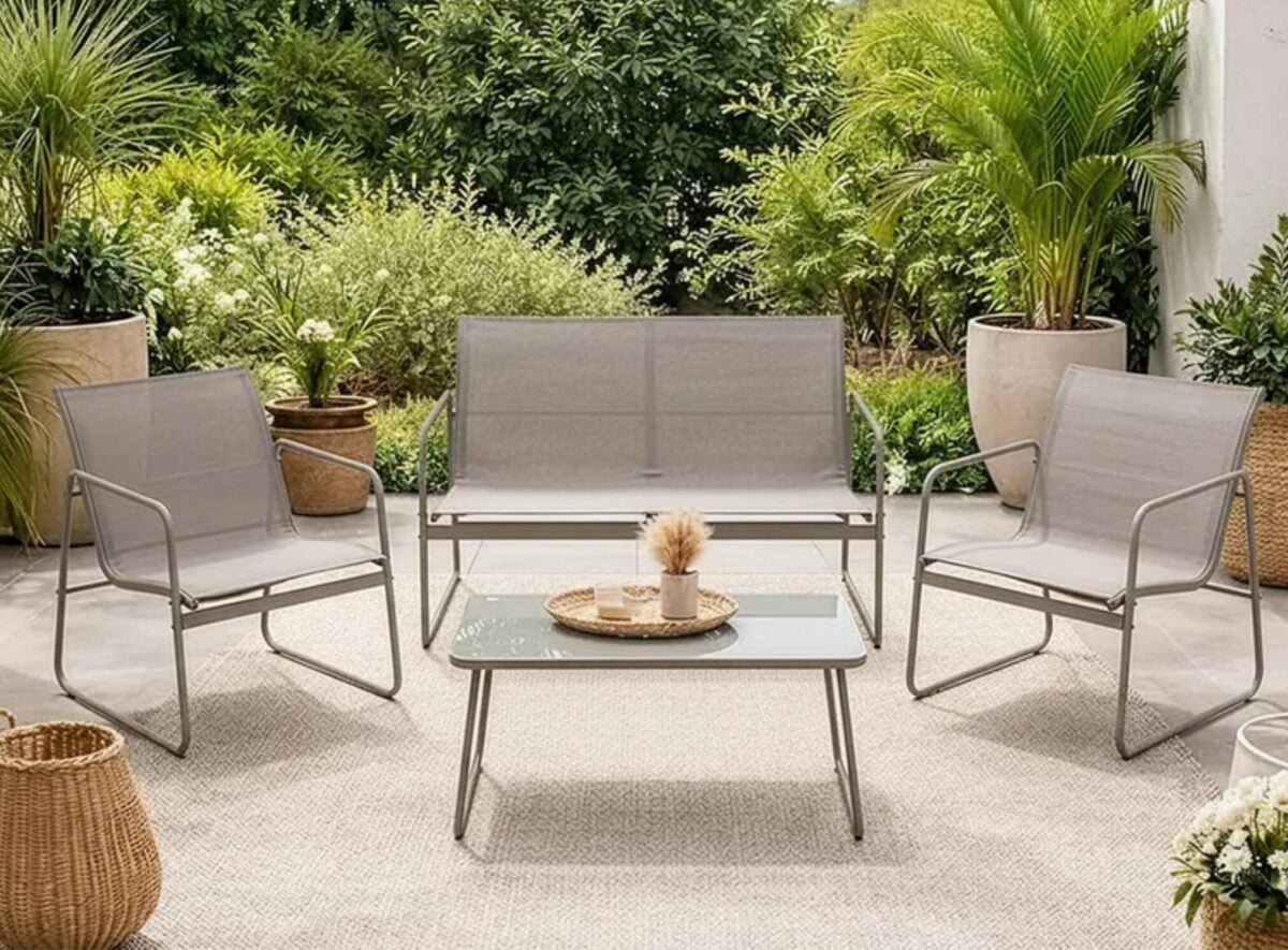 Saldi estivi 2025 Kasanova: tutto l’outdoor fino al – 50 %! Saldi estivi 2025 Kasanova: tutto l’outdoor fino al – 50 %!
