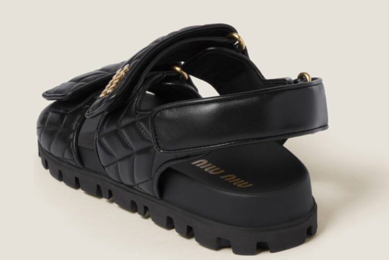 sandali sportivi in nappa matelassé Miu Miu (3)