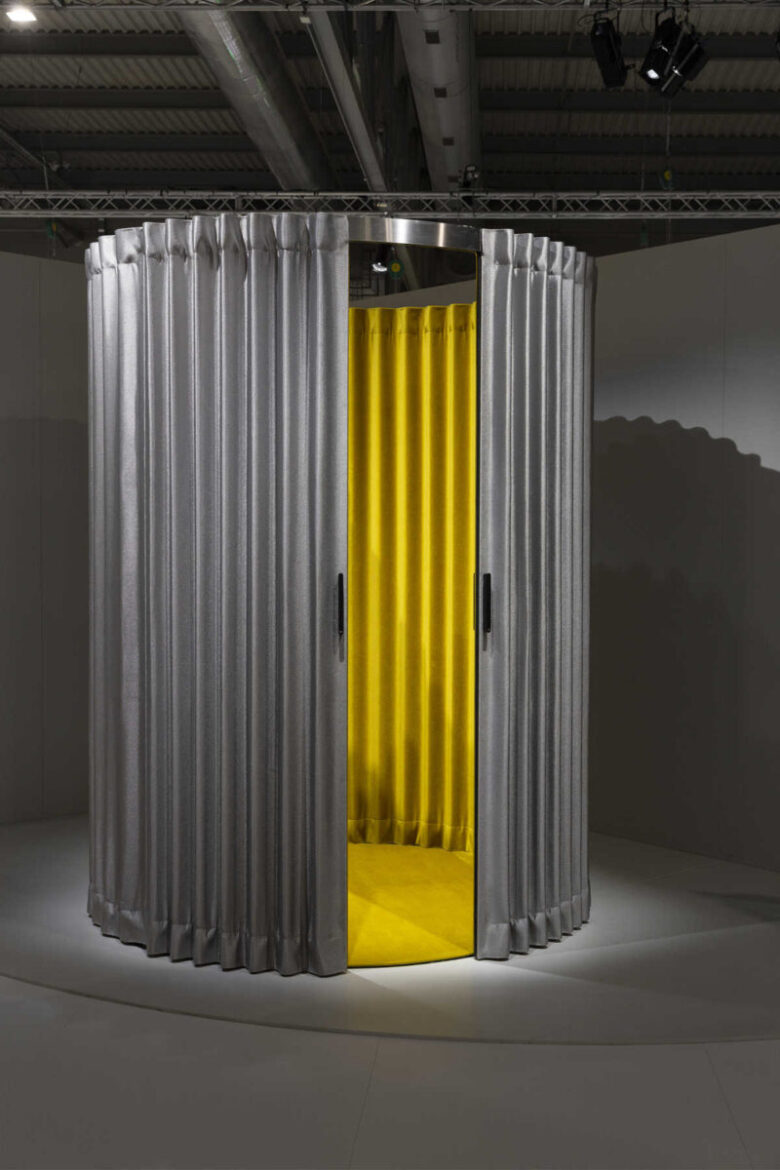 pareti-divisorie-dooor-carola-ttextile-limonta-ph.-isabella-magnani