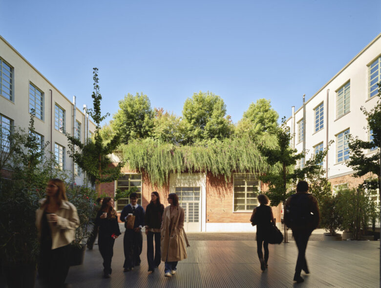 Factory_ph.Pietro Savorellli