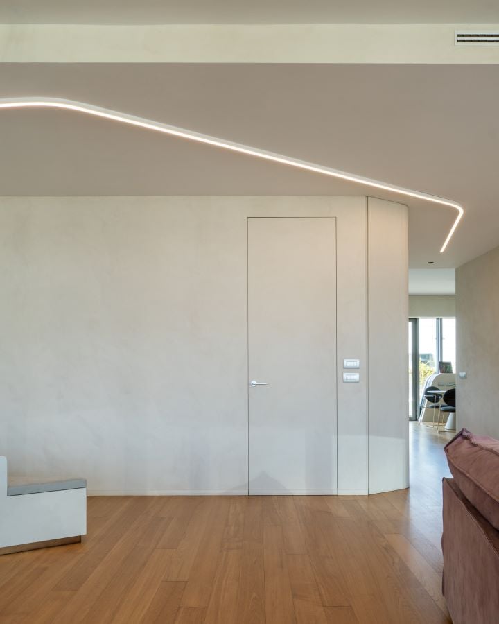 Il potere del colore. Le nuove cromie come esperienza sensoriale Il potere del colore. Le nuove cromie come esperienza sensoriale