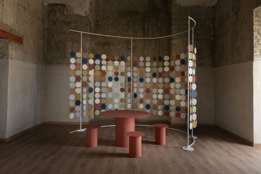 Il potere del colore. Le nuove cromie come esperienza sensoriale Il potere del colore. Le nuove cromie come esperienza sensoriale