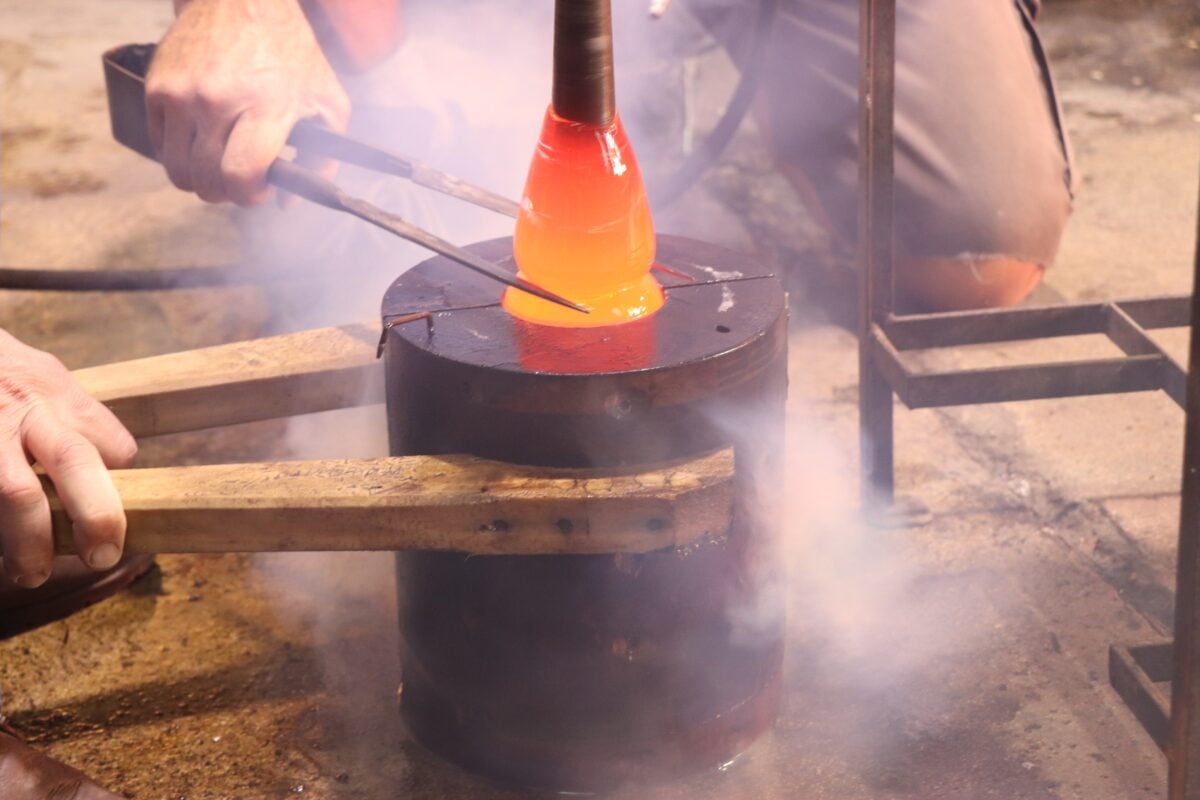 Micheluzzi Glass. Arte, artigianalit&agrave;, cultura e territorio alimentano una storia di famiglia che guarda al futuro