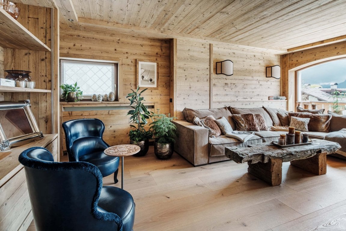 Una villa a Cortina d’Ampezzo reinterpreta con eleganza l’estetica montana Una villa a Cortina d’Ampezzo reinterpreta con eleganza l’estetica montana