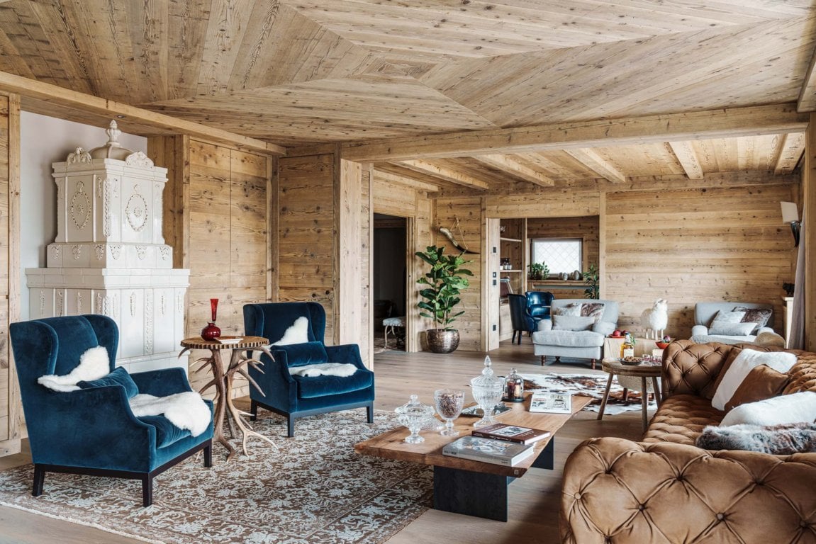 Una villa a Cortina d’Ampezzo reinterpreta con eleganza l’estetica montana Una villa a Cortina d’Ampezzo reinterpreta con eleganza l’estetica montana