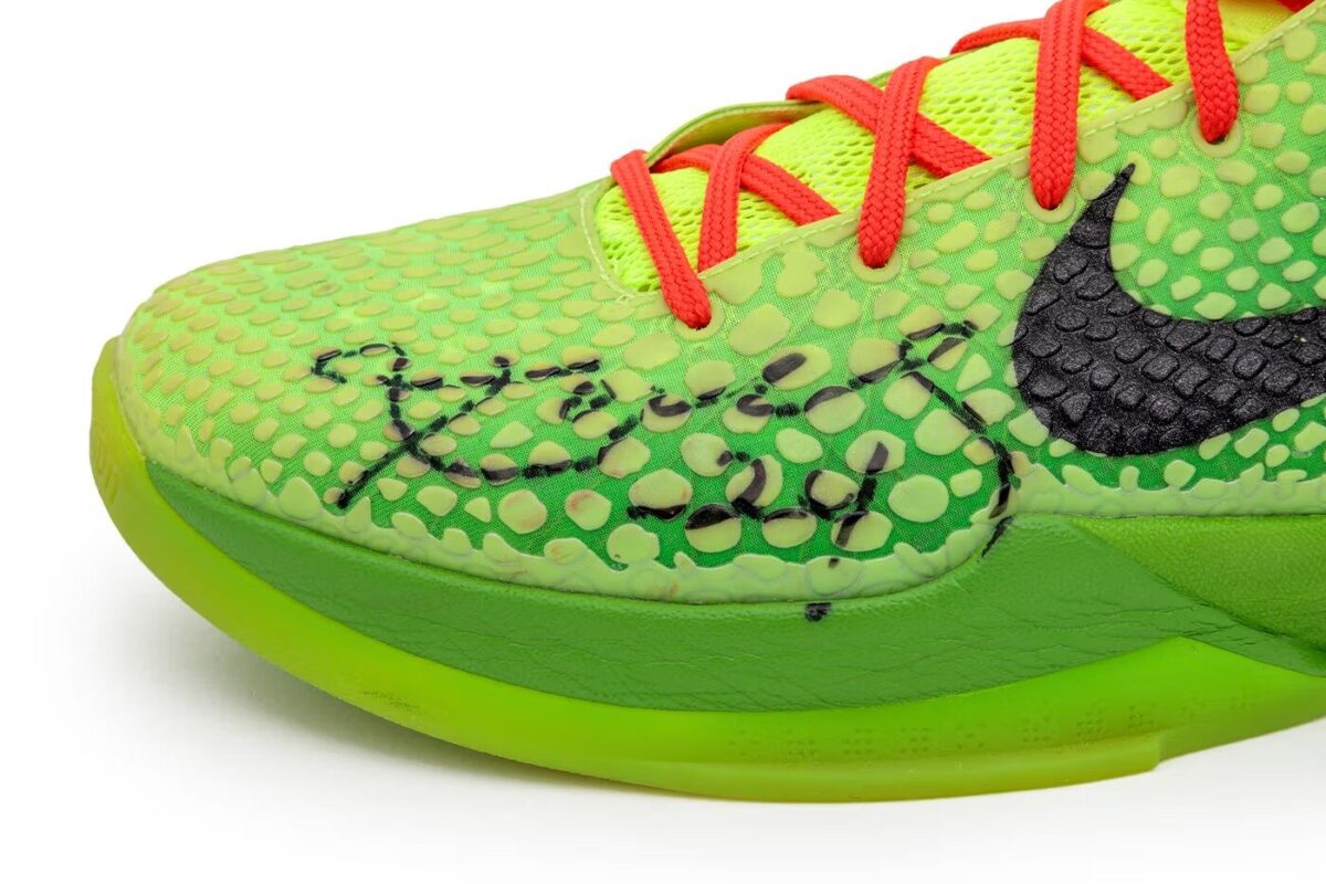 Kobe 6 Grinch
