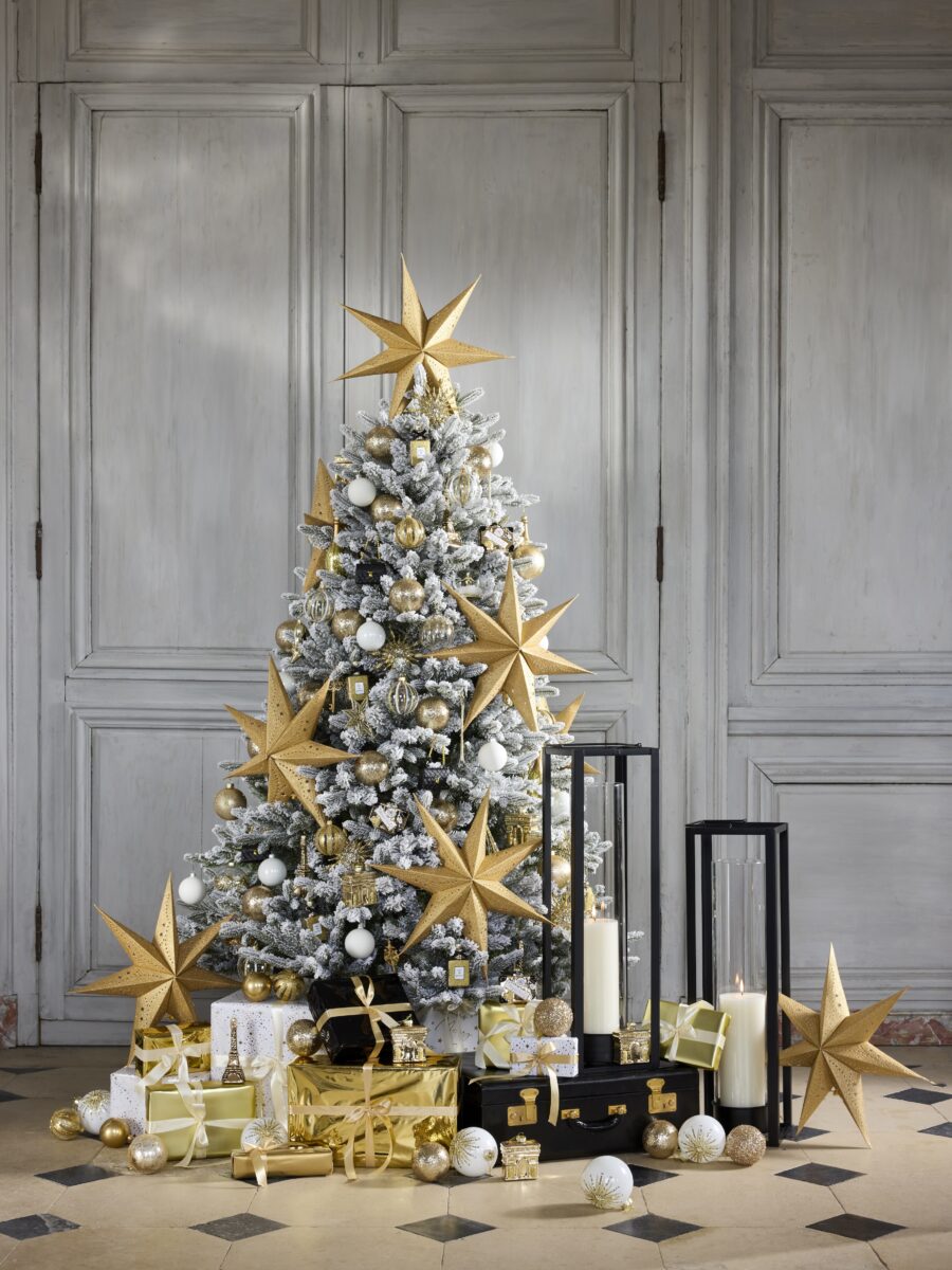 Galleria foto - Se ancora non lo avete preparato, queste sono le ultime proposte per un albero di Natale davvero wow Foto 7