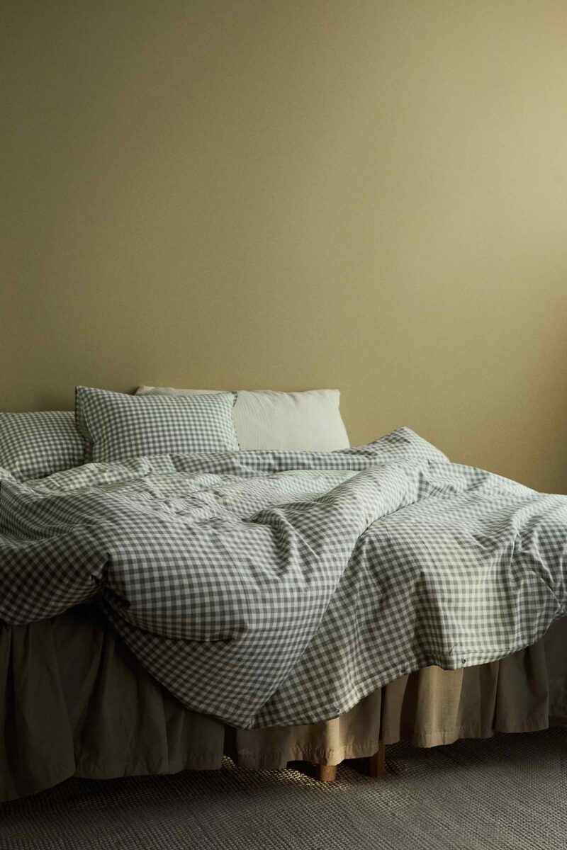 Eleganza in camera da letto: i nuovi copripiumini H&amp;M Home colorano l’inverno