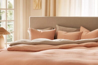 Eleganza in camera da letto: i nuovi copripiumini H&amp;M Home colorano l’inverno