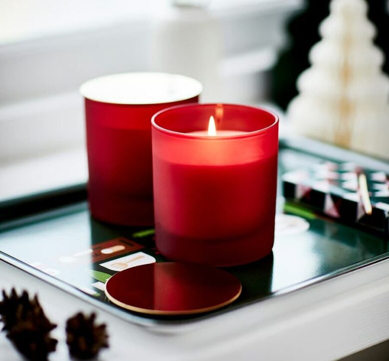 decorare il camino di Natale