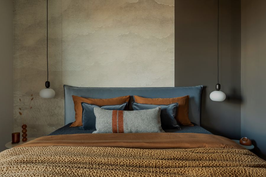 Il potere del colore. Le nuove cromie come esperienza sensoriale Il potere del colore. Le nuove cromie come esperienza sensoriale