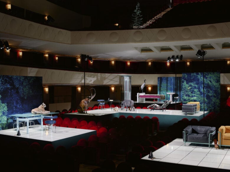 2_CASSINA_Staging Modernity_ph Omar Sartor