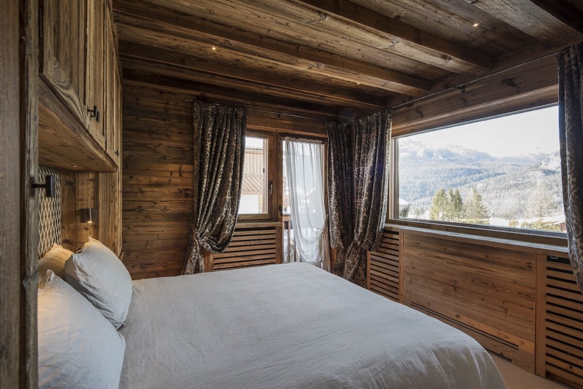 A Cortina D&rsquo;Ampezzo, questo chalet racconta lo spirito montano pi&ugrave; autentico