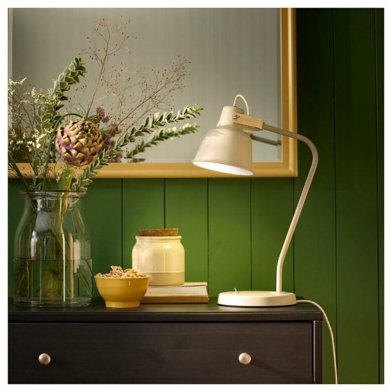 SJÖMAKT lampada da scrivania