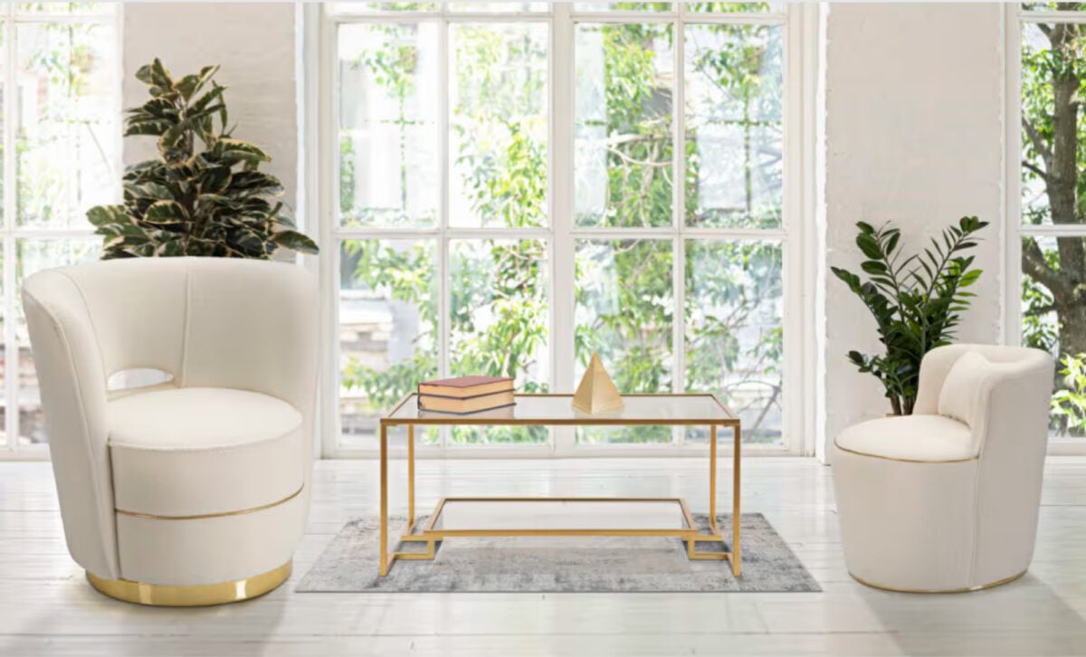 Poltrona elegante: l’oro che cambia volto con Maisons du Monde Poltrona elegante: l’oro che cambia volto con Maisons du Monde
