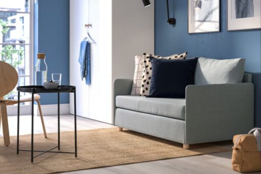 Divano letto piccolo: Ikea ha la soluzione per i monolocali moderni