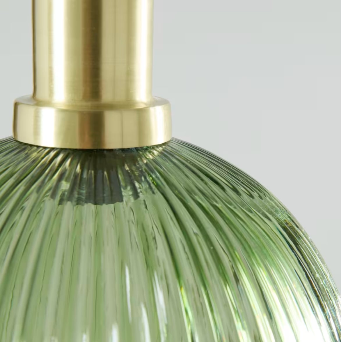 Lampada a sospensione Omaja: luce in ogni angolo con Maisons du Monde