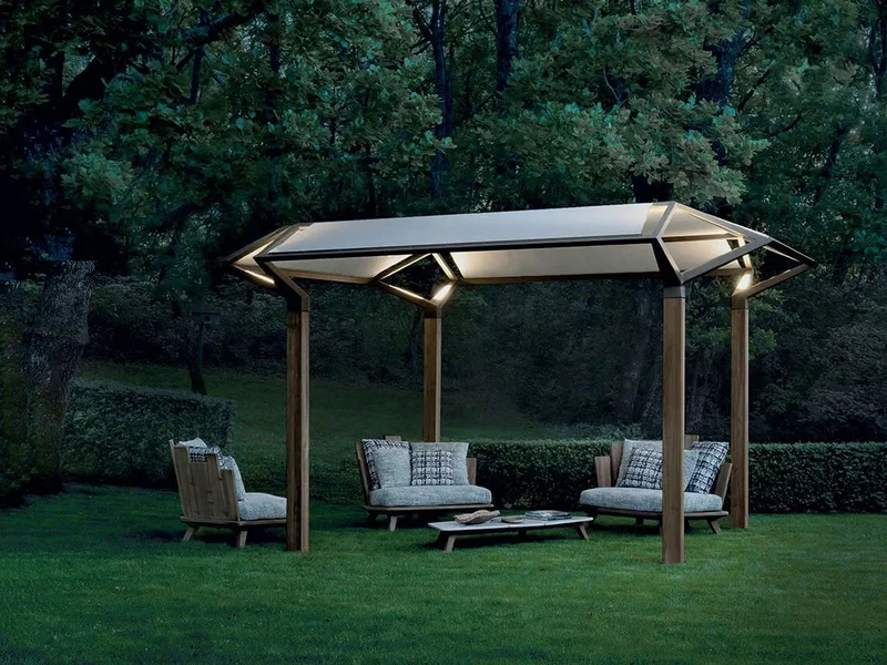 Pergole bioclimatiche e tende per stare all&rsquo;aperto anche sotto il solleone