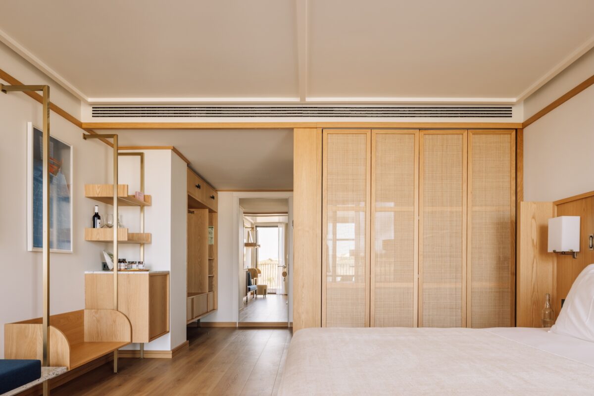 Questo boutique hotel racconta il lusso mediterraneo ed &egrave; un&rsquo;oasi per i surfisti pi&ugrave; appassionati