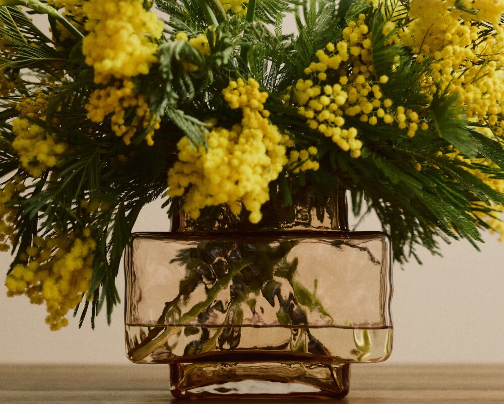 La tua casa pu&ograve; fiorire oggi stesso grazie alle decorazioni H&amp;M Home!