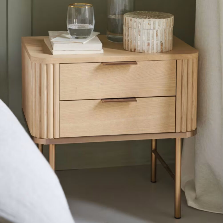 camera-letto-stile-classico-maisons-du-monde-3