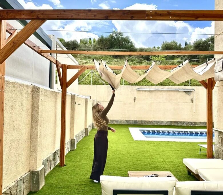 gazebo in offerta da Beliani