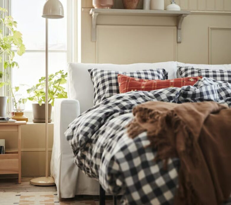 ikea-divanetto-letto-hyltarp