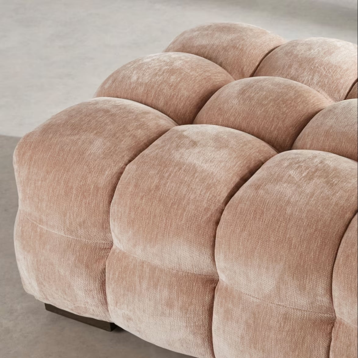 Pouf per il soggiorno: l’effetto nuvola firmato Maisons du Monde