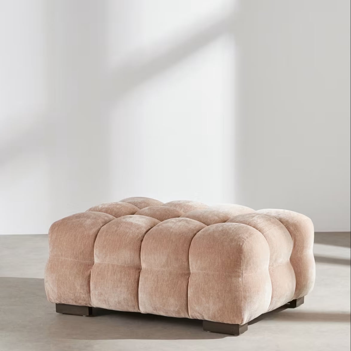 Pouf per il soggiorno: l’effetto nuvola firmato Maisons du Monde