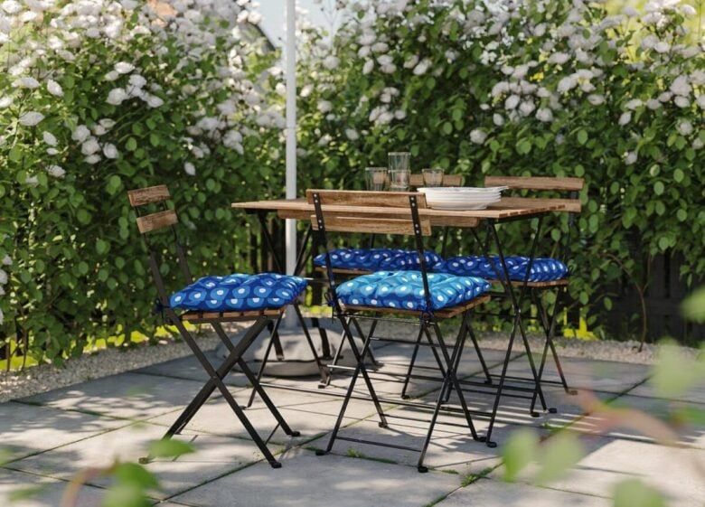 Tavoli e sedie giardino IKEA