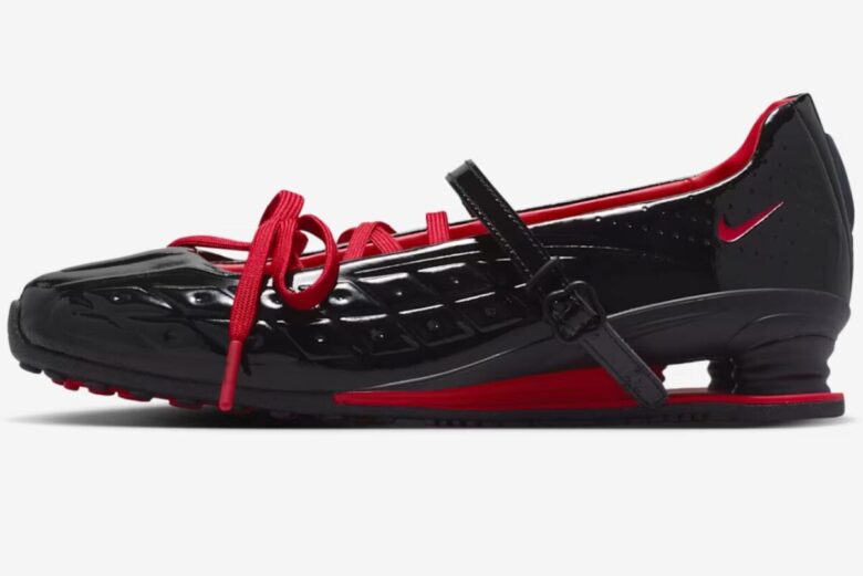 Tra ballerine rock e sneakers shock: il nuovo lancio Nike cambia le regole del fashion Tra ballerine rock e sneakers shock: il nuovo lancio Nike cambia le regole del fashion