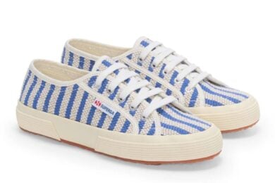 La sneaker che sa d’estate: il lancio Superga è un tuffo nella stagione più bella