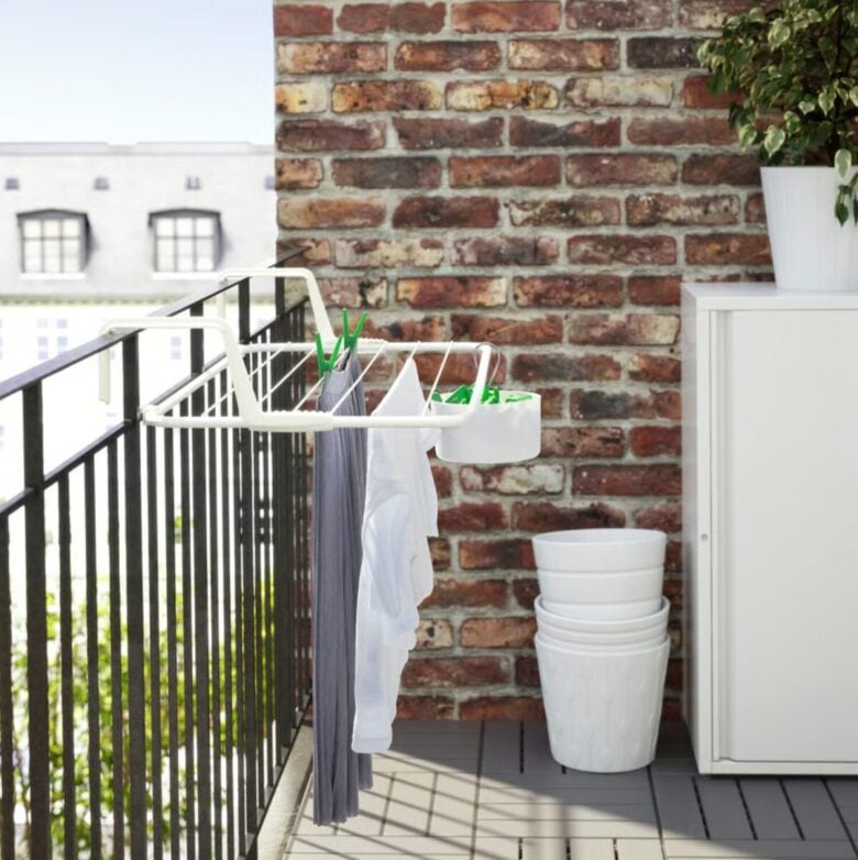 ikea-stendibiancheria-ganci