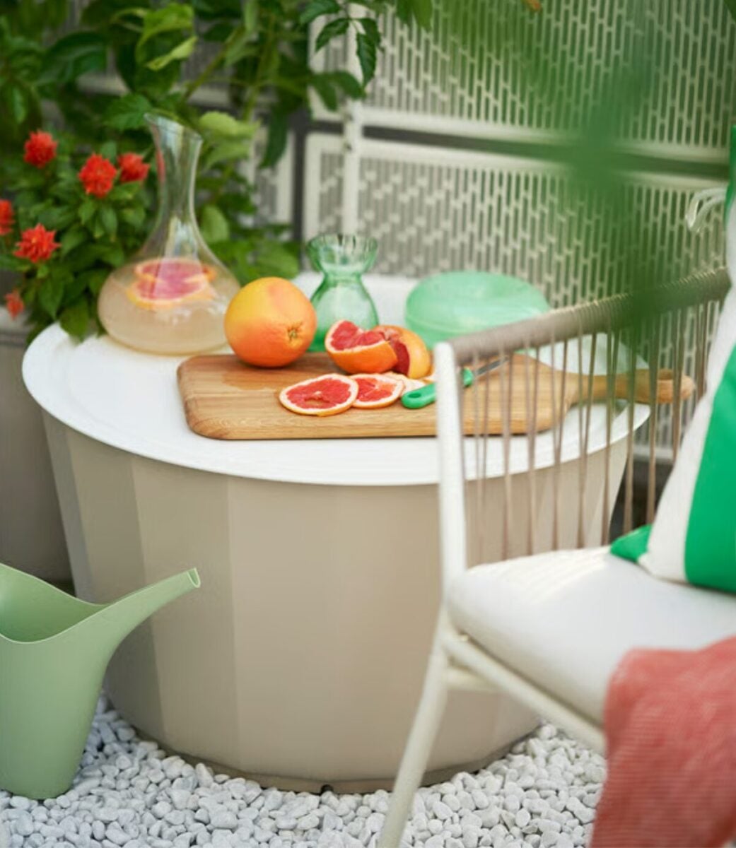 Accessori da giardino: L&Aring;GASK&Auml;R &egrave; il tavolino Ikea che tutti vogliono