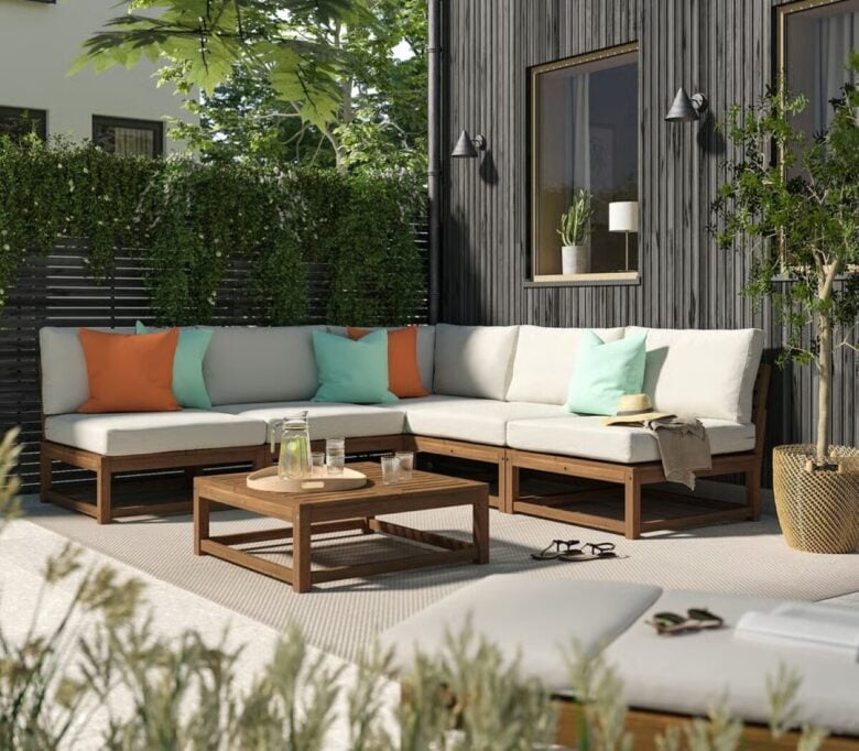 Poltrone e divani giardino IKEA 2026