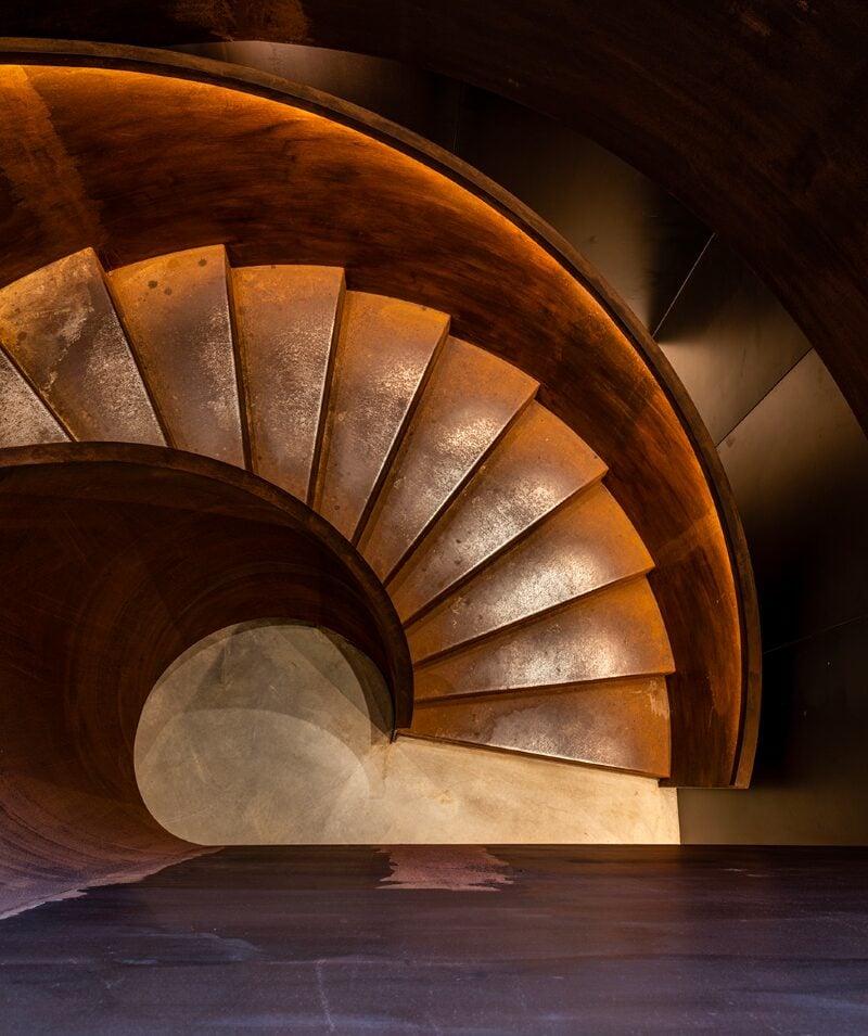 La scala come elemento architettonico fondamentale nel determinare lo stile dell&rsquo;interior