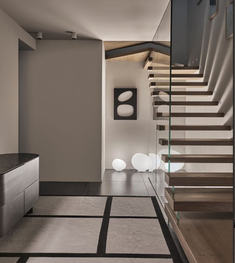 La scala come elemento architettonico fondamentale nel determinare lo stile dell&rsquo;interior
