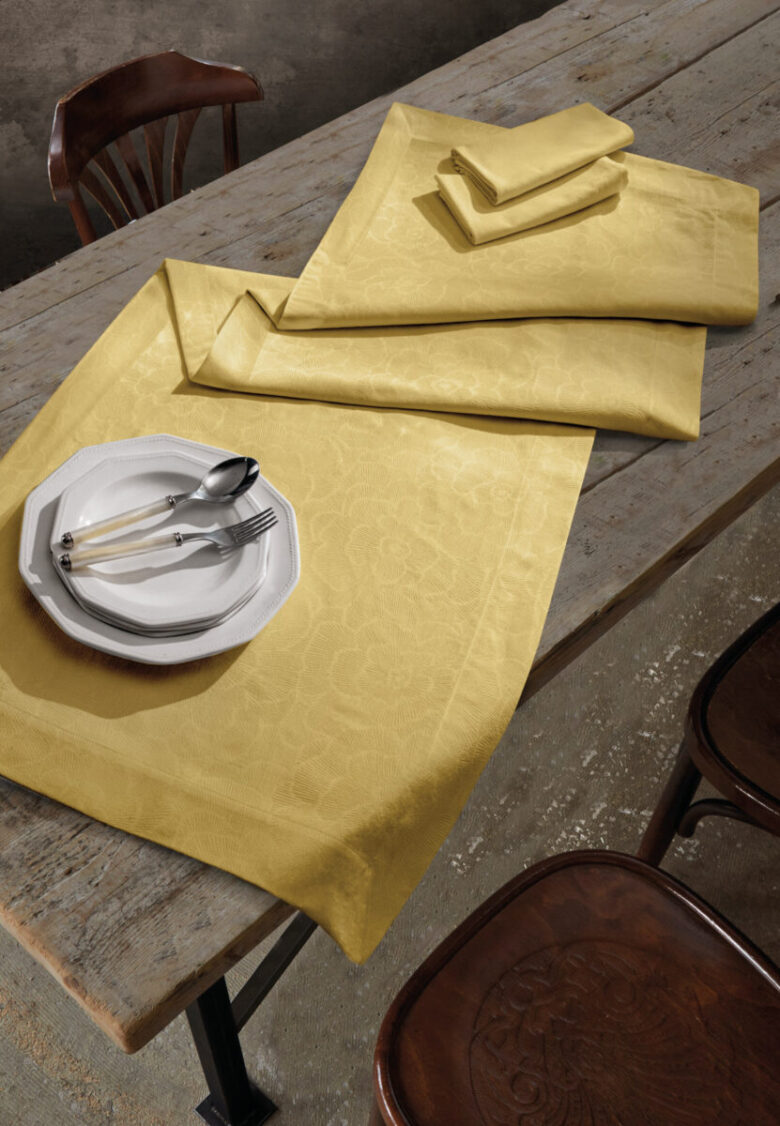 tavola-primavera-vallesusacasa-convivio-lotus-runner