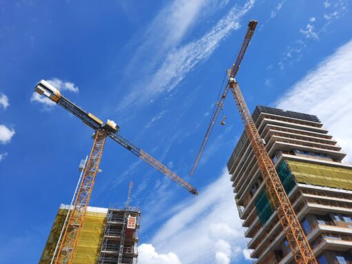 Cosa sono i titoli abilitativi: perché sono così importanti