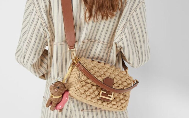 Sapore d’estate ma anche di fashion: la nuova Baguette Fendi &egrave; impeccabile