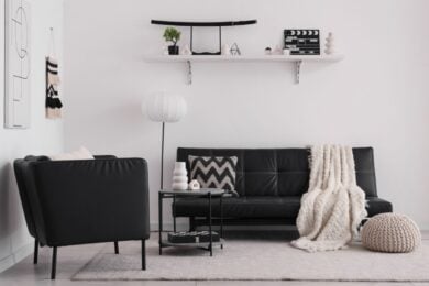 Rischi di rovinare il soggiorno: basta con i contrasti netti, i designer puntano su questi colori