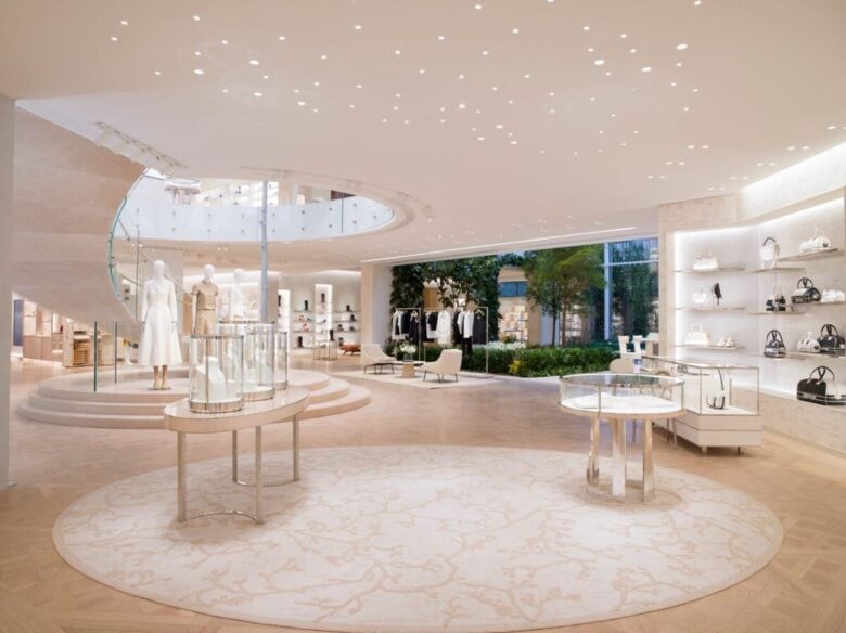 DIOR _30_MONTAIGNE__BOUTIQUE_INTERIEUR©KRISTENPELOU84