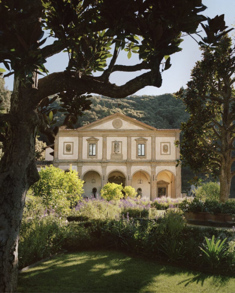 Villa San Michele, A Belmond Hotel, Florence as seen by Francois Halard3 (FILEminimizer)