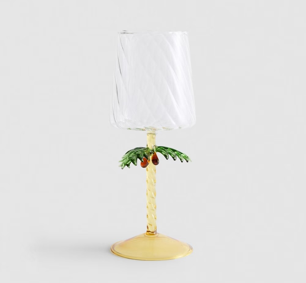 La tavola estiva Primark costa meno di una pizza ma sembra di design! La tavola estiva Primark costa meno di una pizza ma sembra di design!
