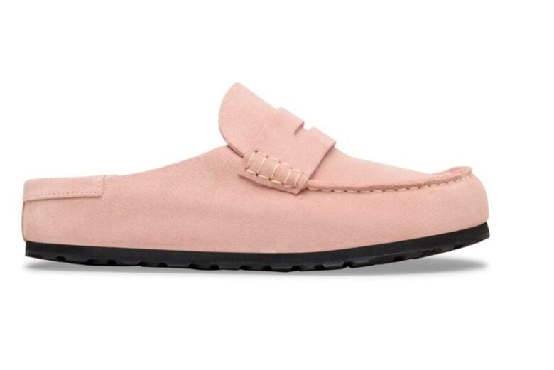 L’eleganza irriverente di Birkenstock torna per l’estate con le Naples Wrapped L’eleganza irriverente di Birkenstock torna per l’estate con le Naples Wrapped