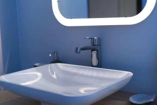 Lavabo da appoggio per abbellire un bagno